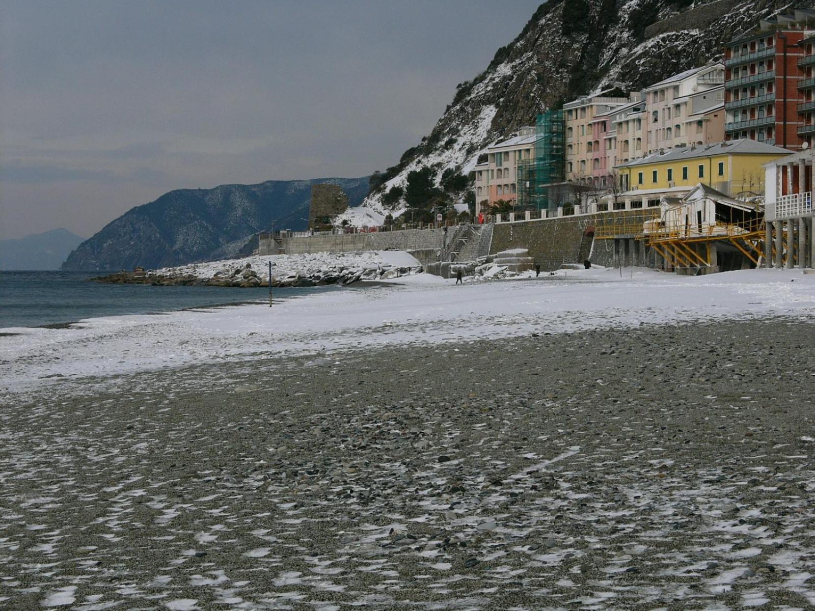 Hotel Lido Deiva Marina Exterior foto